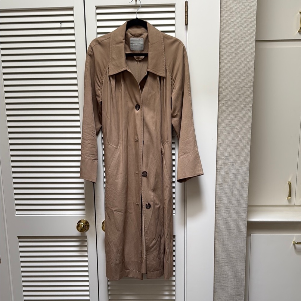 Classic Tan Women's Trench Coat